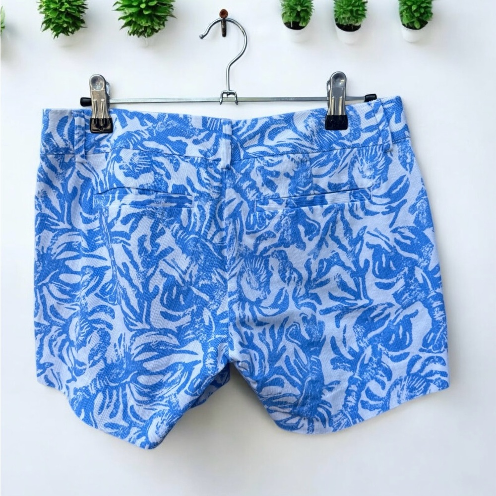 Lilly Pulitzer Women's Callahan Short, Beckon Blue Jungle 00 - Picture 2 of 3